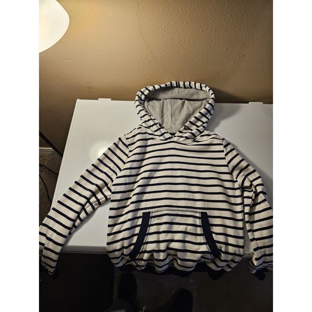 Iris Sports Kids Small Light Weight Great Look For Your Kid Check It Out Size S